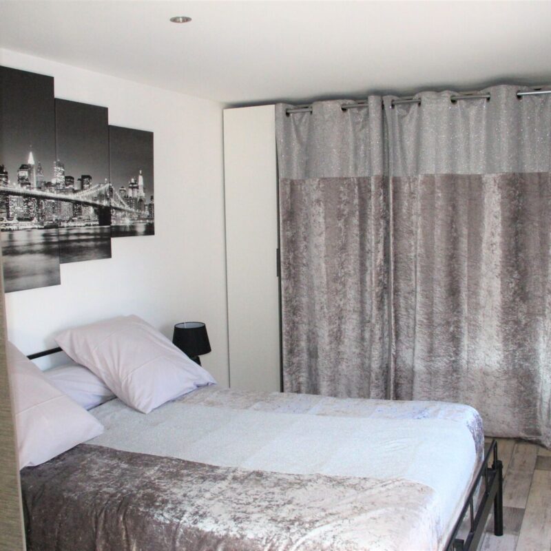 CHAMBRE NY2 MIN 800X800 | A la fontaine fleurie Chambres d’hôtes familiales aux thèmes originaux pour particuliers et professionnels près de Gérardmer et Jeanménil Gérardmer 2